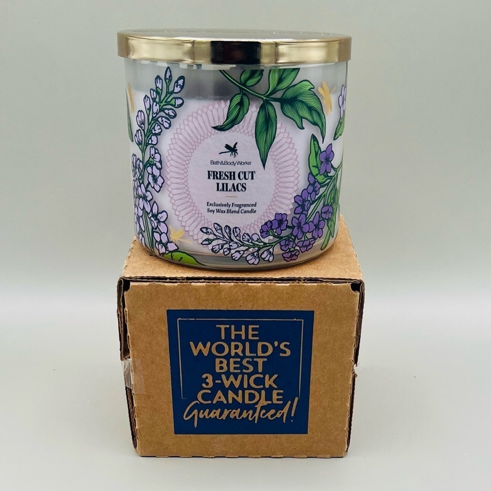 Bath & Body Works FRESH CUT LILACS 3 Wick Candle 14.5 oz ~ New In Box - Picture 2 of 6